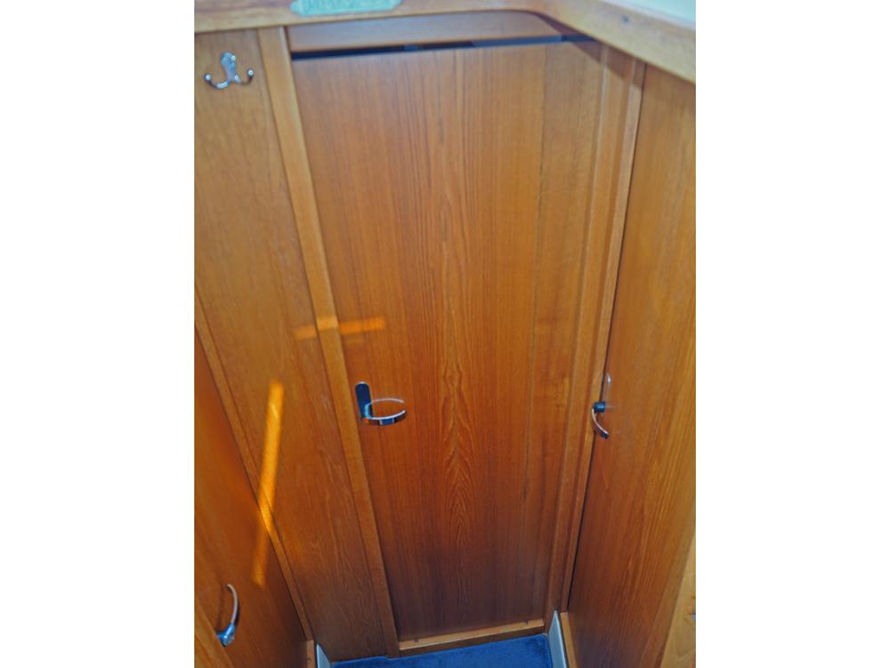 Fore ship, Accommodation